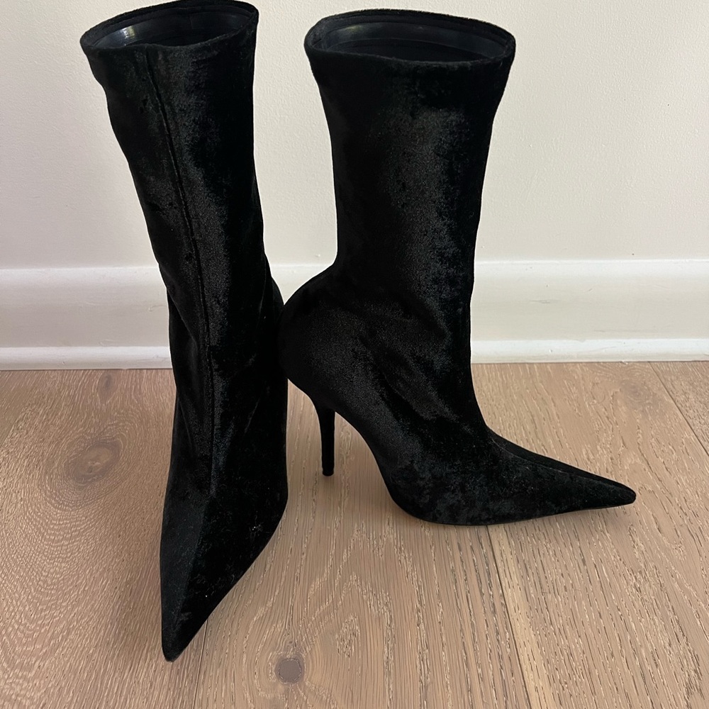 Balenciaga Black Knife Velvet Boots Booties 39.5